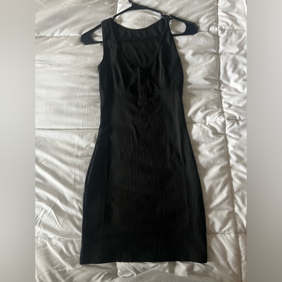 SHEIN Dresses & Skirts - Never worn, size small.